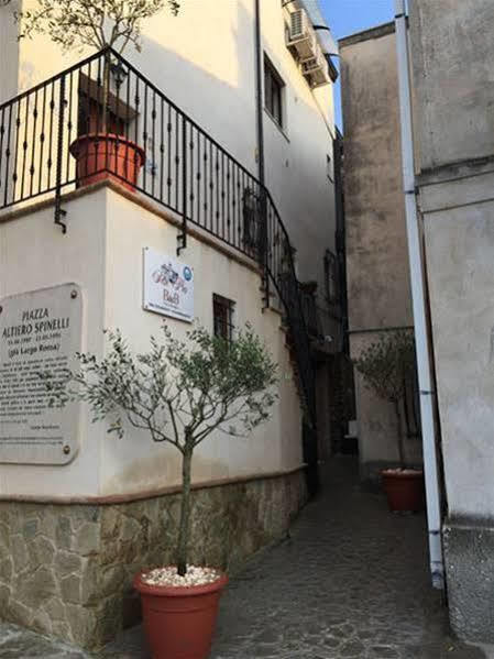 San Pio Bed & Breakfast Кариати Экстерьер фото
